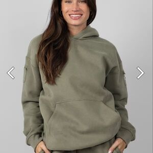 Comfrt Travel Hoodie And Sweatpants - Moss